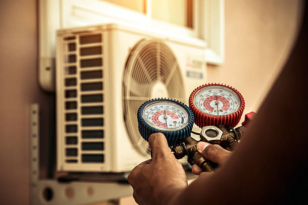 Professional Hvac technician working in Nassau, NY